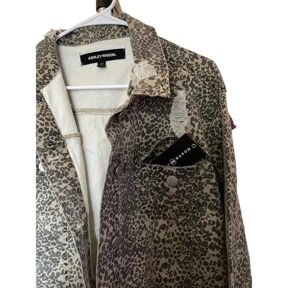 ASHLEY MASON SIZE LARGE BROWN CHEETAH JACKET - Picture 2 of 3